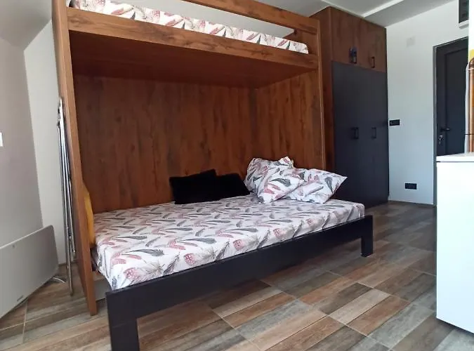 Lastin Put Divčibare